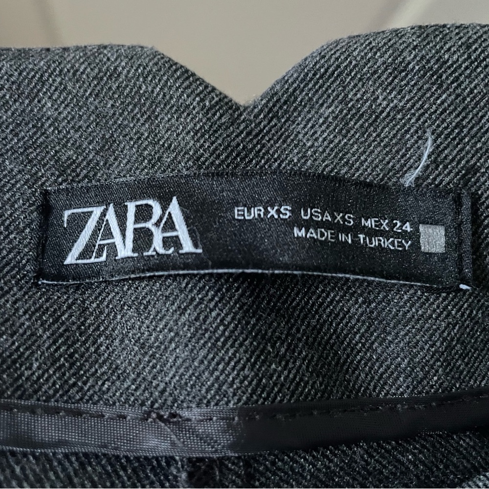 Zara Dark Gray Trousers - Picture 2 of 2
